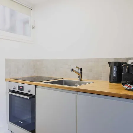 Apartament Comfortable - 1br-4p- Marais Paryż